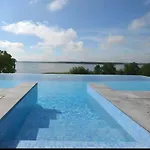 Sea And Apartman